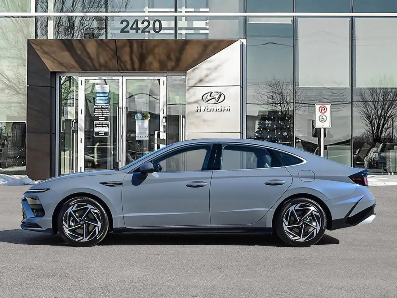 Hyundai SONATA снимка Hyundai SONATA