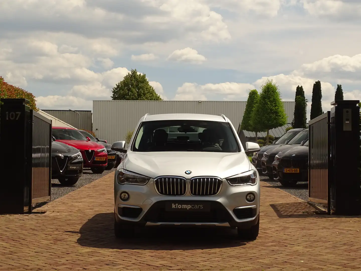 BMW X1 xDrive20i High Executive | X-line | Carplay* | Lee Silber - 2