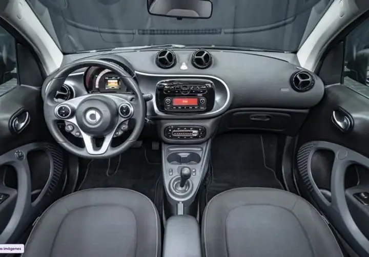 smart Fortwo Cabrio Passion 2019, foto 18
