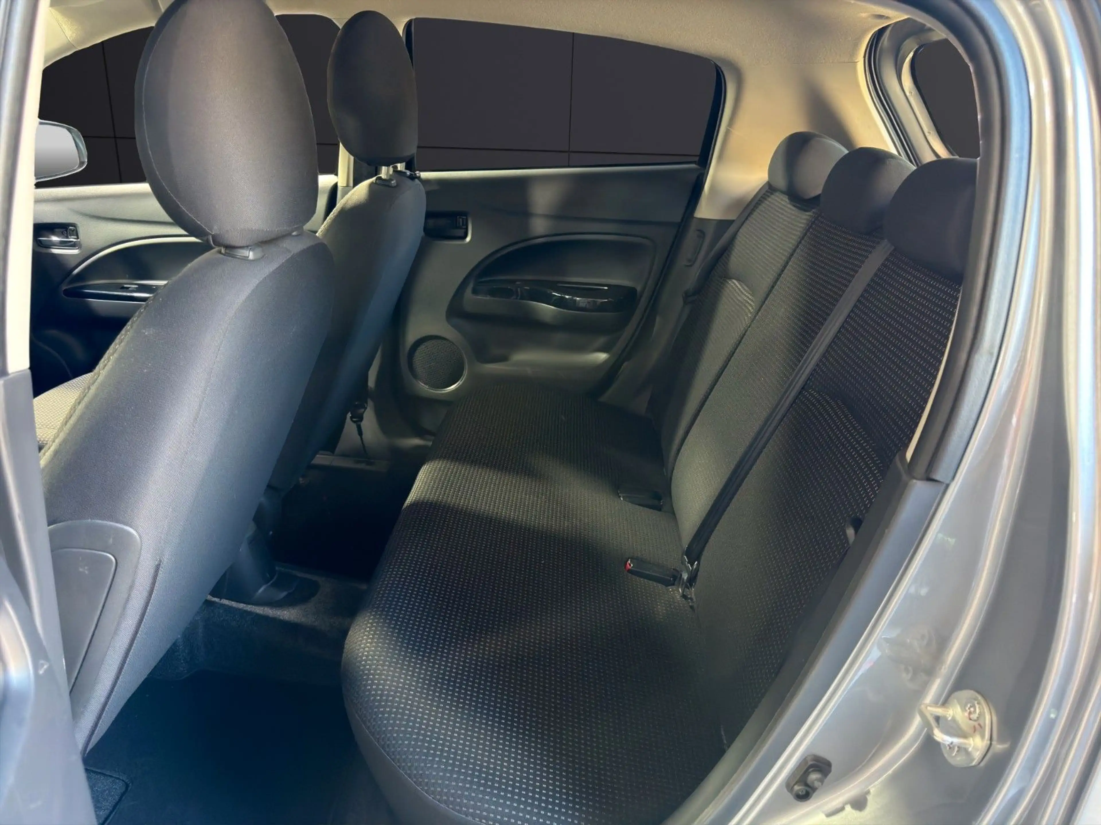 Mitsubishi Space Star Diamant Edition+ / TÜV NEU / GEPFLEGT — photo 12