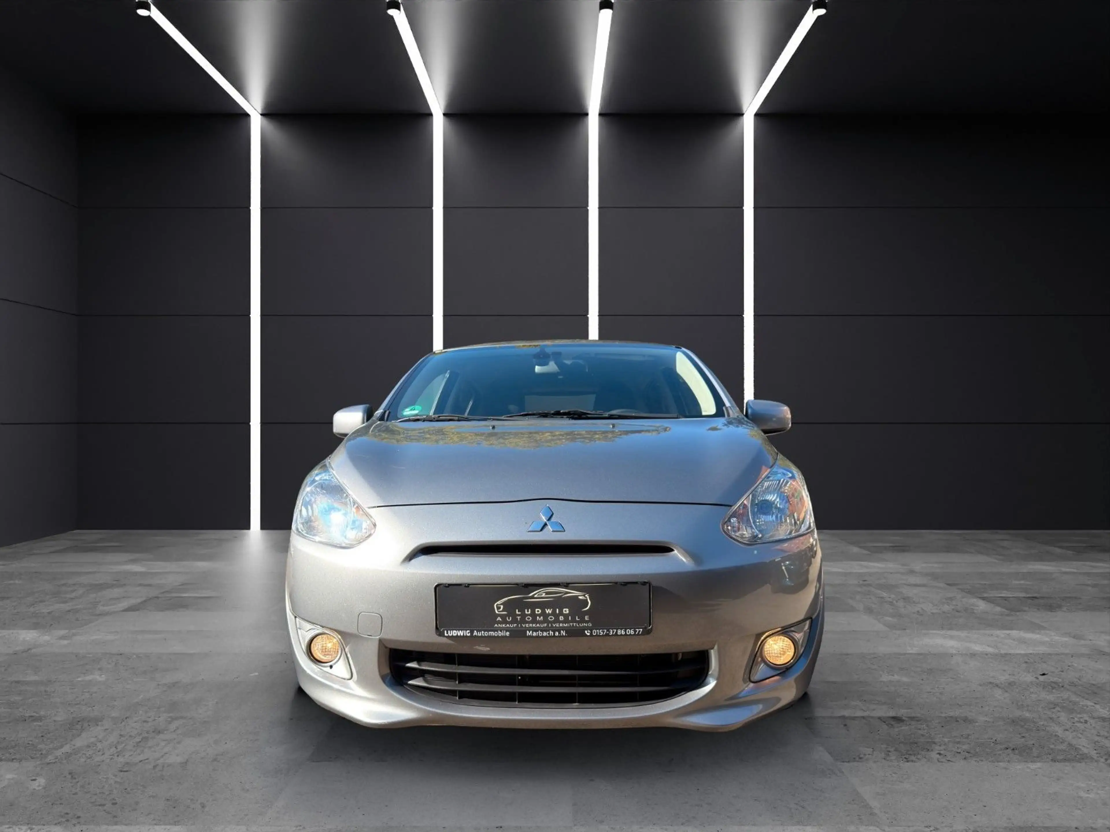 Mitsubishi Space Star Diamant Edition+ / TÜV NEU / GEPFLEGT — photo 2