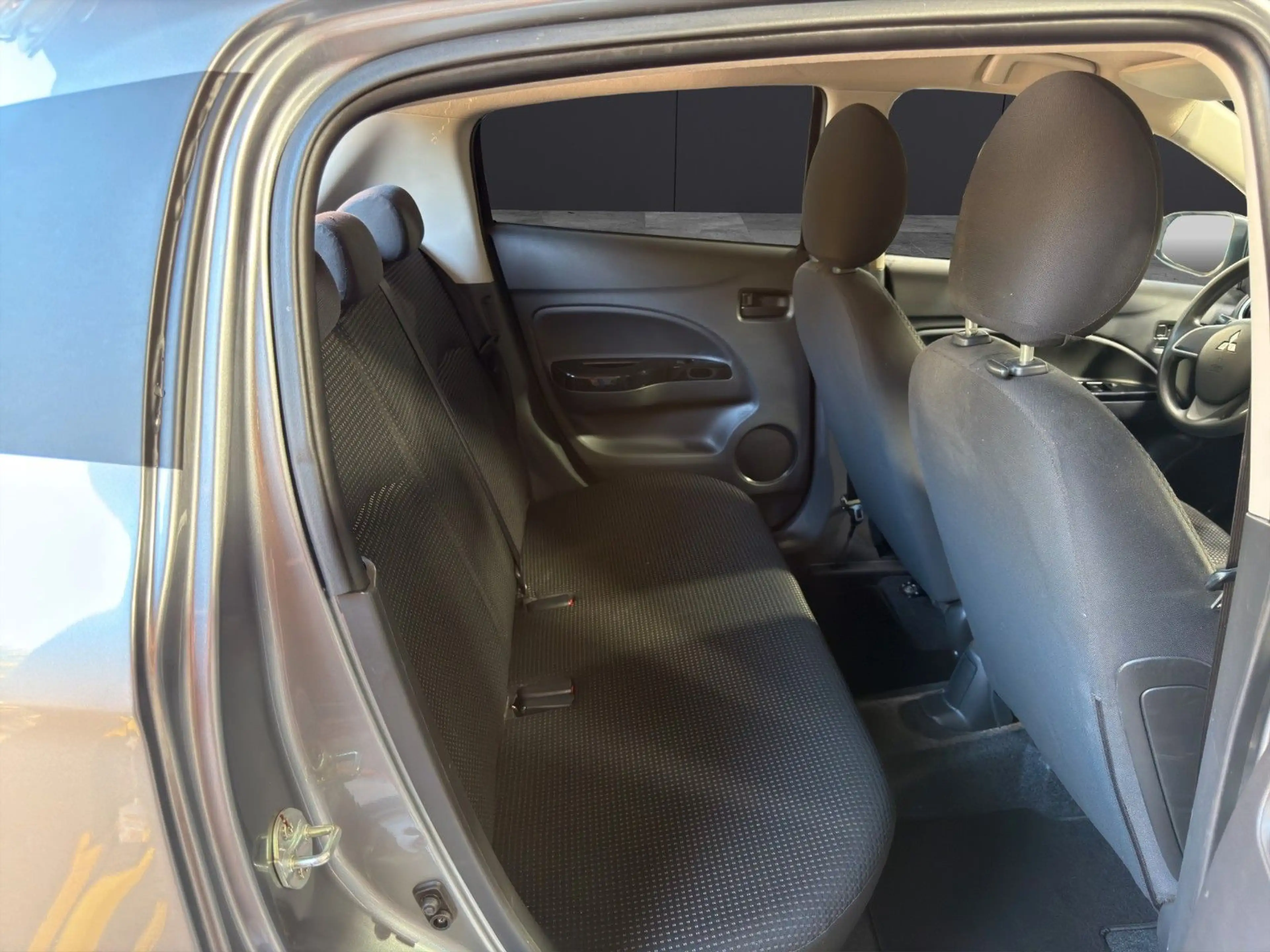 Mitsubishi Space Star Diamant Edition+ / TÜV NEU / GEPFLEGT — photo 13