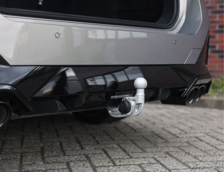 BMW 550 5-serie Touring 550e xDrive | M Performance - Trek — photo 9