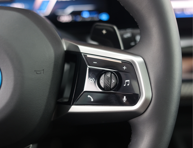 BMW 550 5-serie Touring 550e xDrive | M Performance - Trek — photo 41