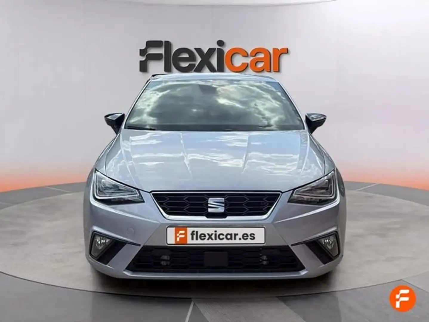 SEAT Ibiza 1.2 Tsi FR Gris - 2