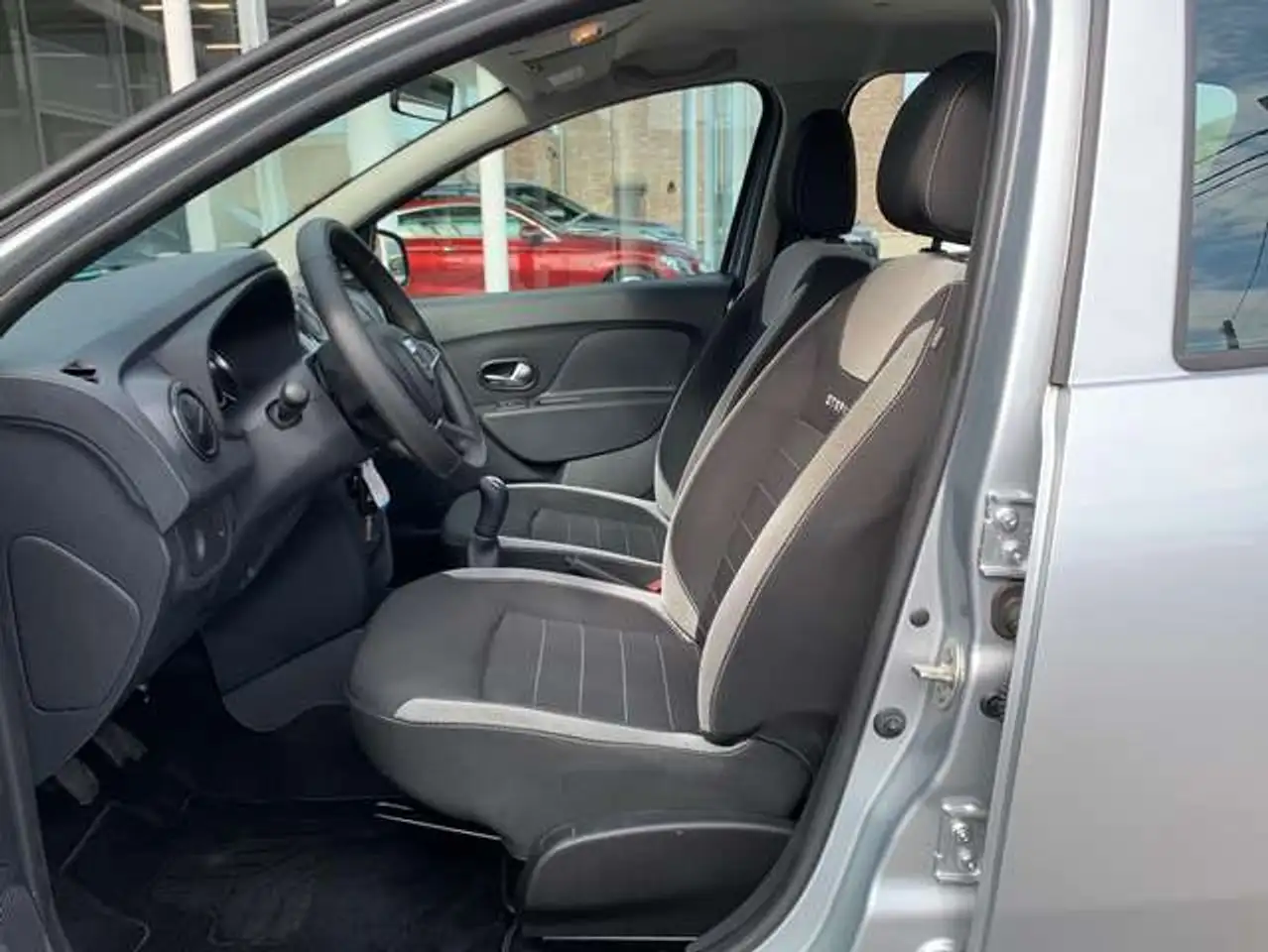 Dacia Sandero Sandero Stepway — photo 9