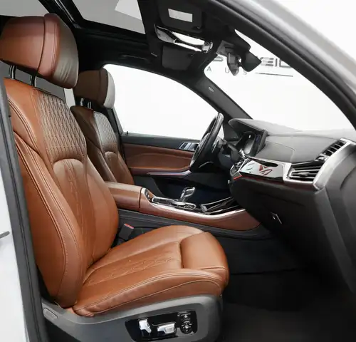 BMW X5 X5 M view 13