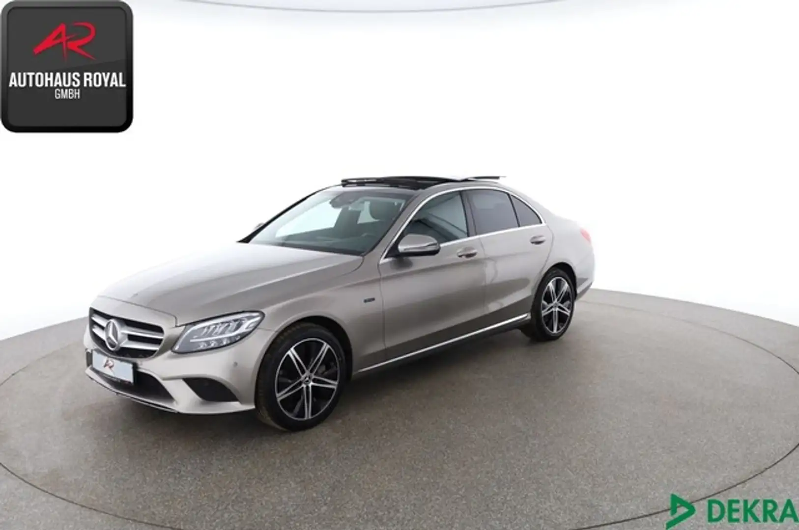 Mercedes-Benz C 300 e AVANTGARDE WIDE,PANO,HEADUP,BURMESTER,SH Silber - 1