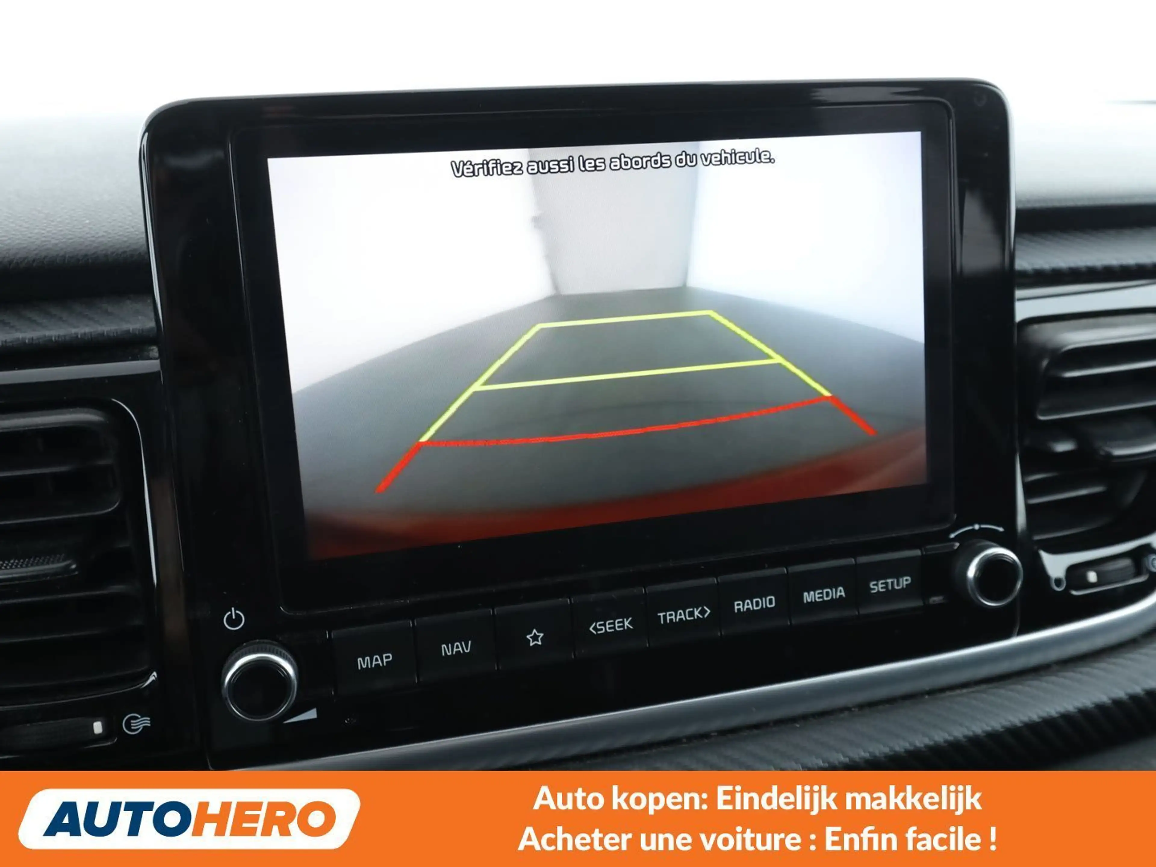 Kia Rio 1.0 TGDI GT Line — photo 9