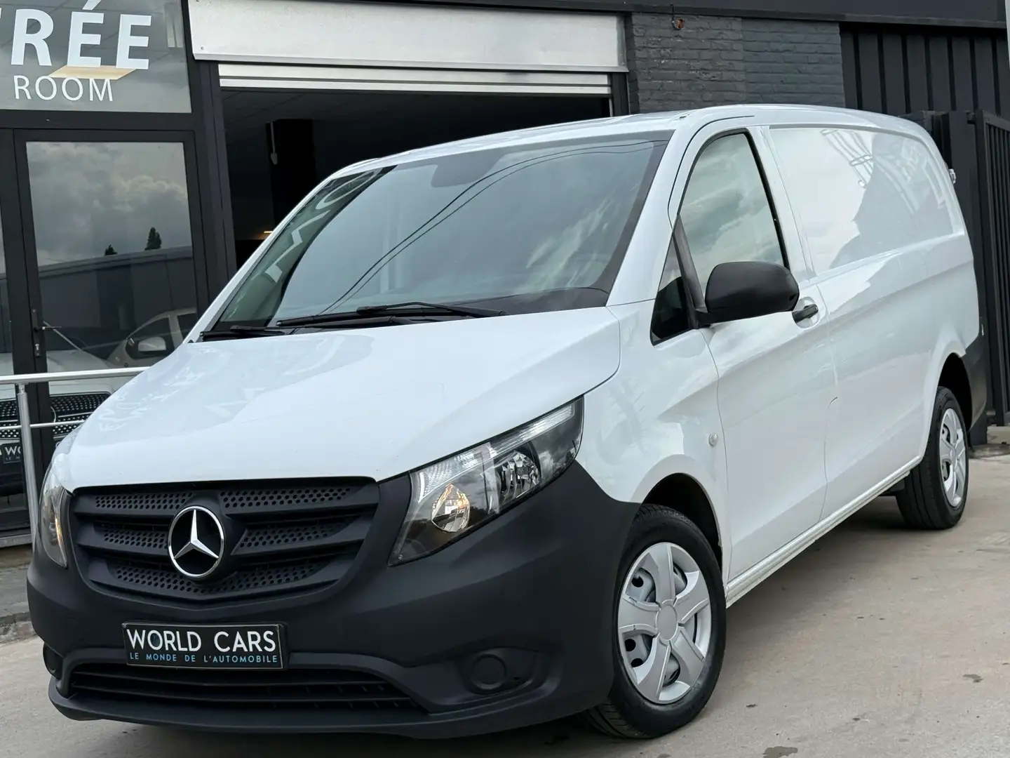 Mercedes-Benz Vito 2.0 114CDi LONG CHASSIS/ BOITE AUTO/ GARANTIE Blanc - 1