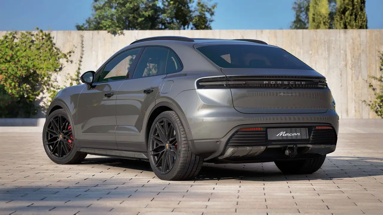 Porsche Macan 4S EV Acherasbesturing/Pas Displ/Matrix/OFFROAD DESIGN, миниатюра 3