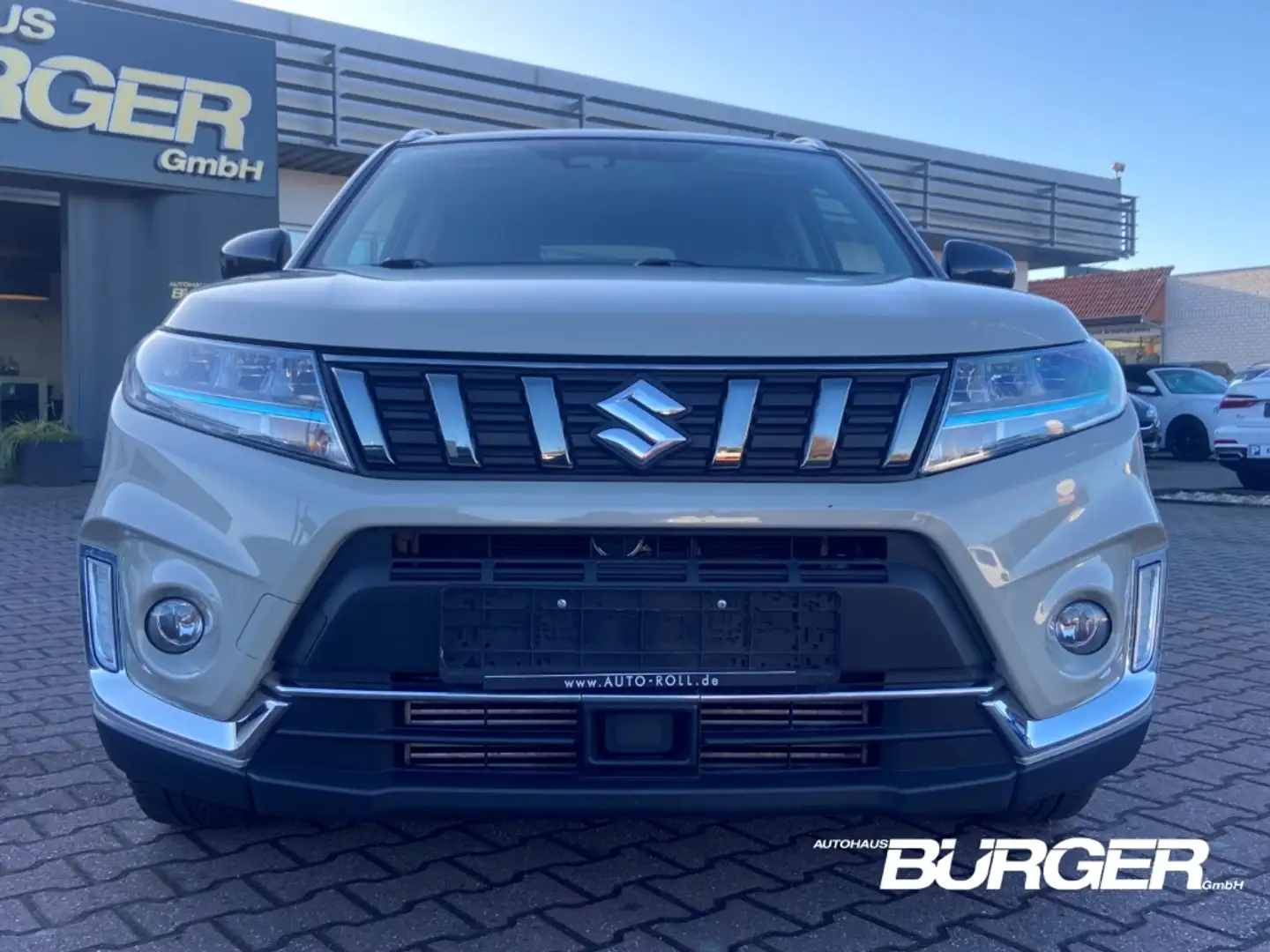 Suzuki Vitara 1.4 Mild-Hybrid Comfort 4x4  ACC Navi LED Klimaaut Beige - 2
