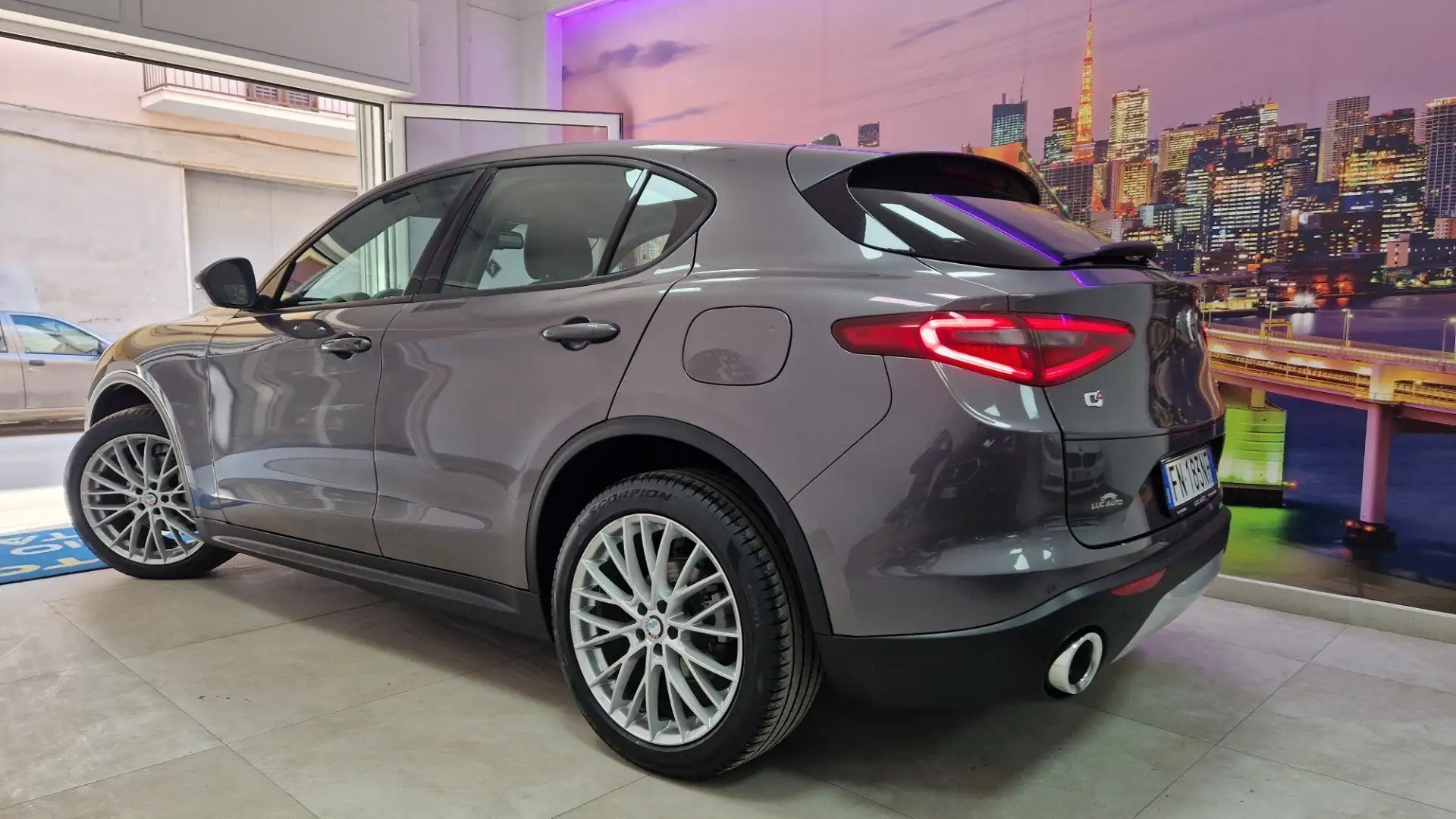 Alfa Romeo Stelvio Stelvio 2017 2.2 t Executive Q4 210cv auto Gris - 2