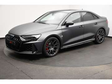 quattro S tronic