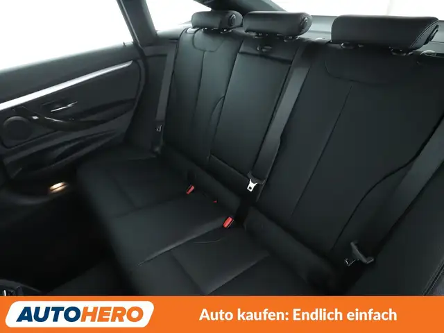 BMW 3 Series view 14