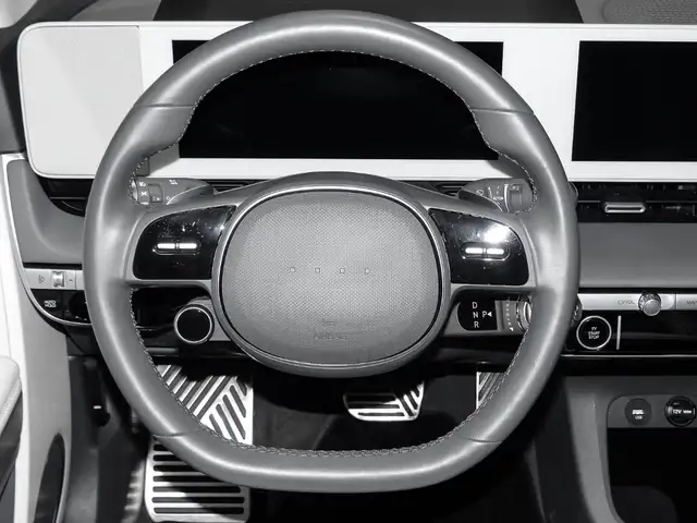 Hyundai Ioniq 5 view 8