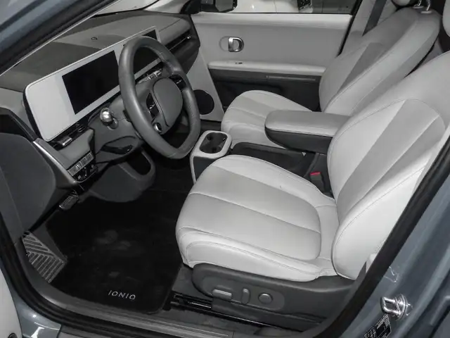 Hyundai Ioniq 5 view 10