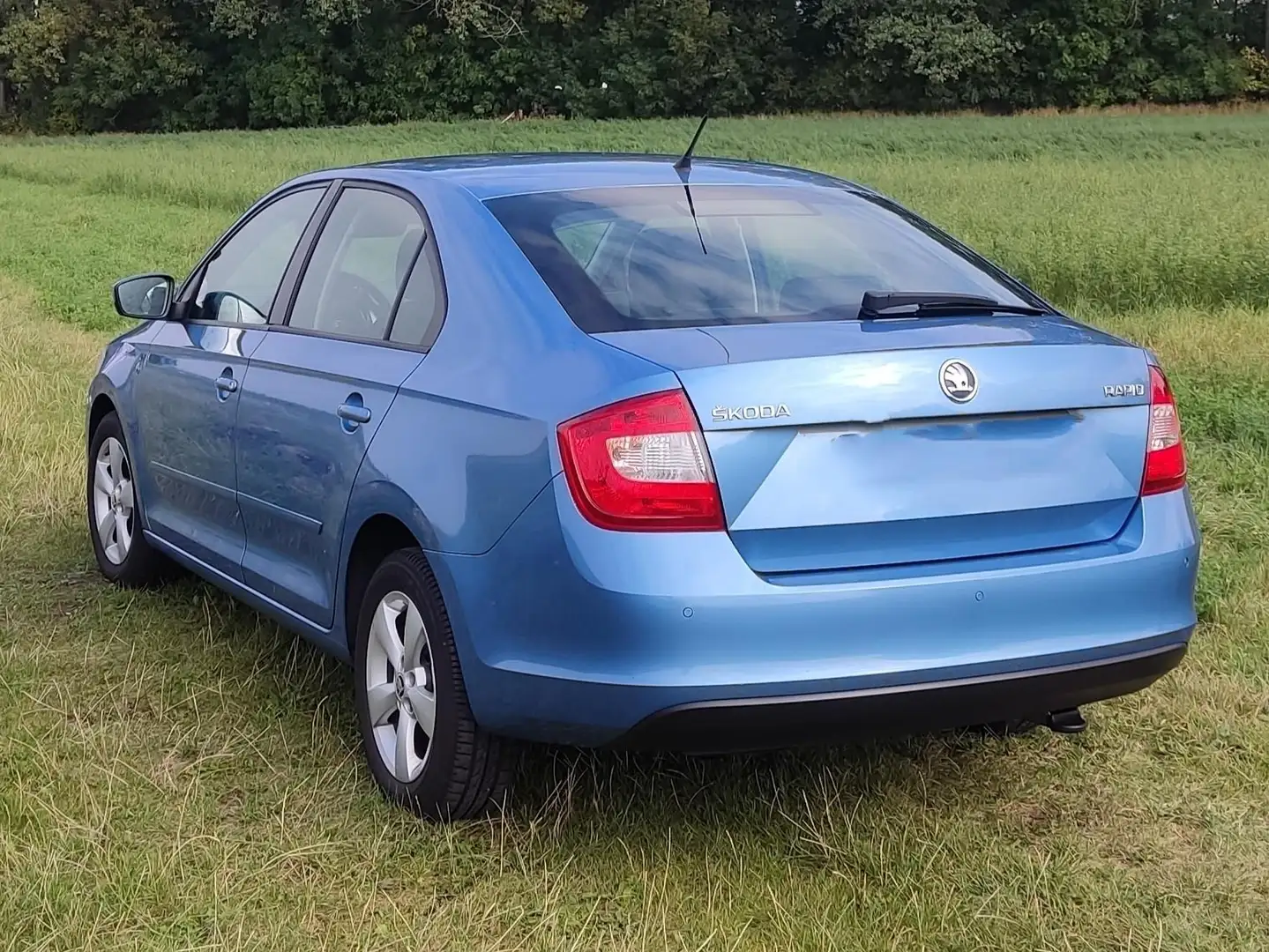 Skoda Rapid/Spaceback Rapid 1.2 TSI Ambition *1.Hand*8-fach*unfallfrei Blau - 2