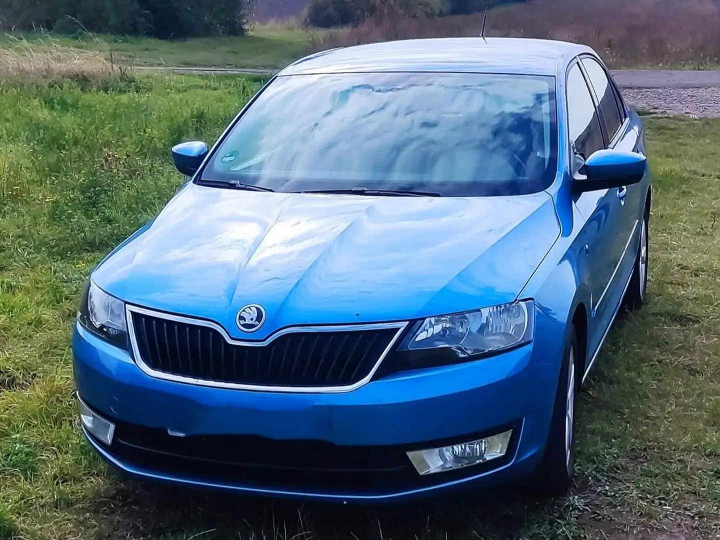 Skoda Rapid/Spaceback Rapid 1.2 TSI Ambition *1.Hand*8-fach*unfallfrei Blau - 1