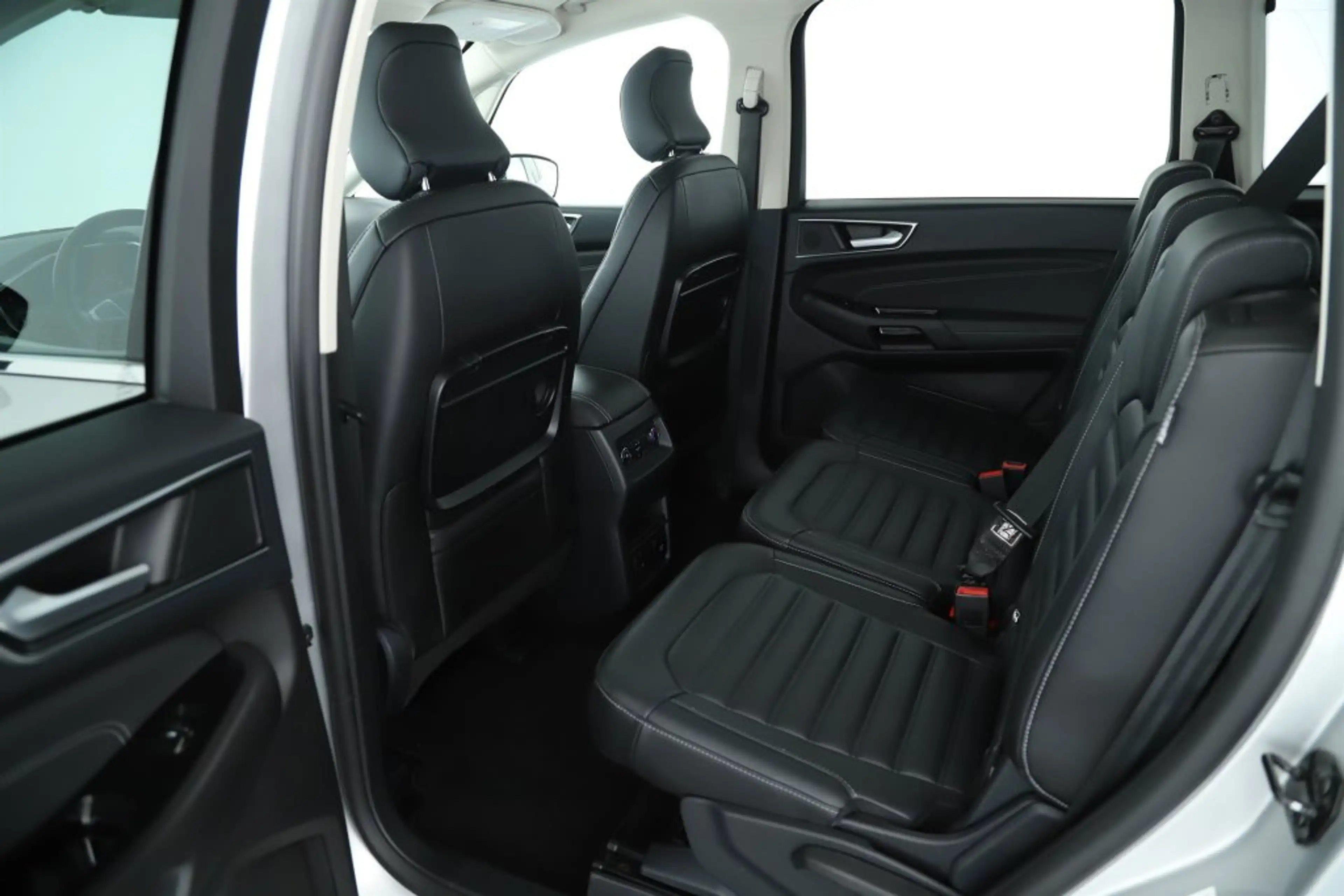 Ford Galaxy 2.0 EcoBlue Autom 7-SITZE TITANIUM LEDER NAVI AHV LED — photo 11