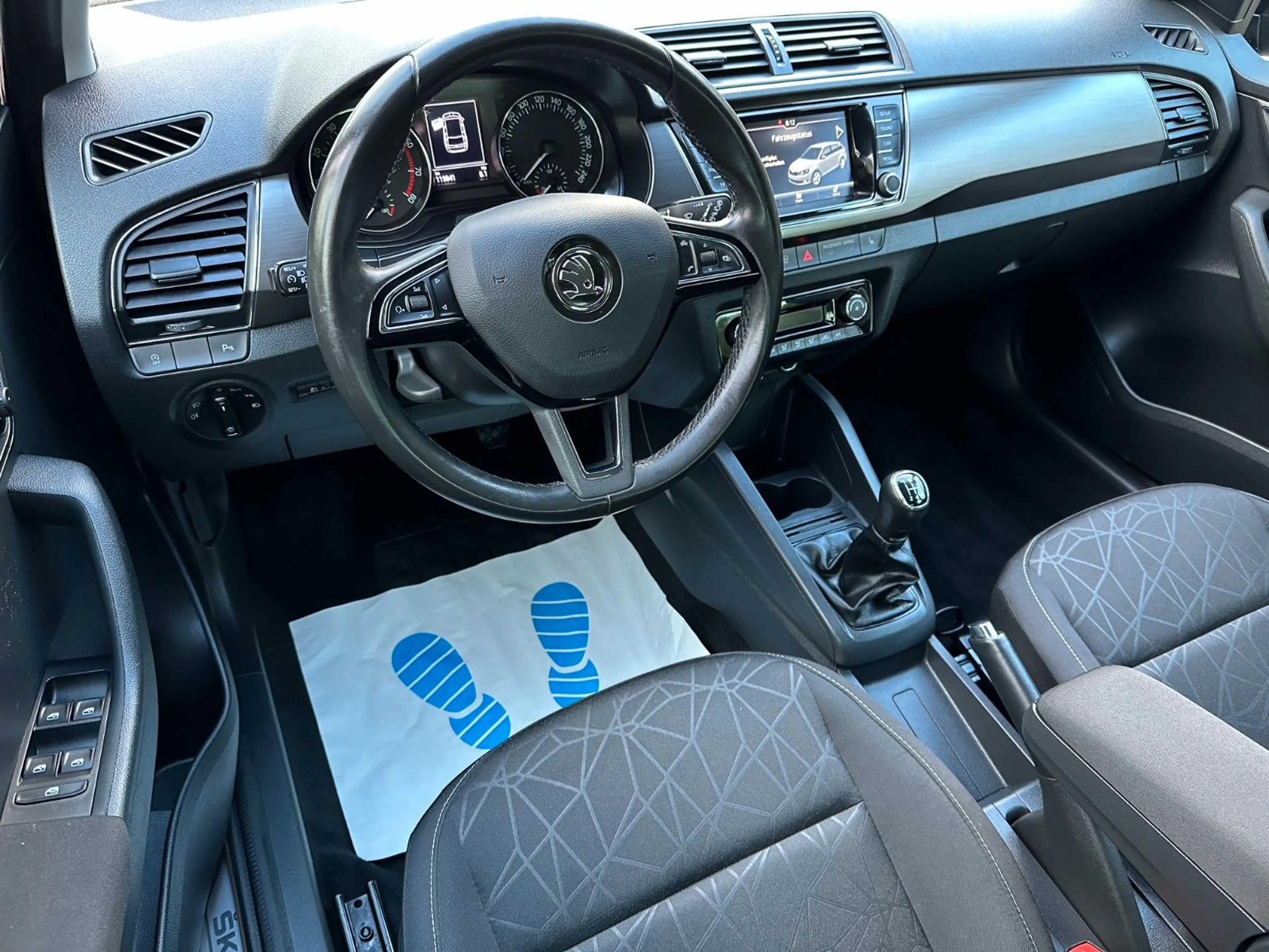 Skoda Fabia Combi Clever SHZ PDC TEMPOMAT — photo 9