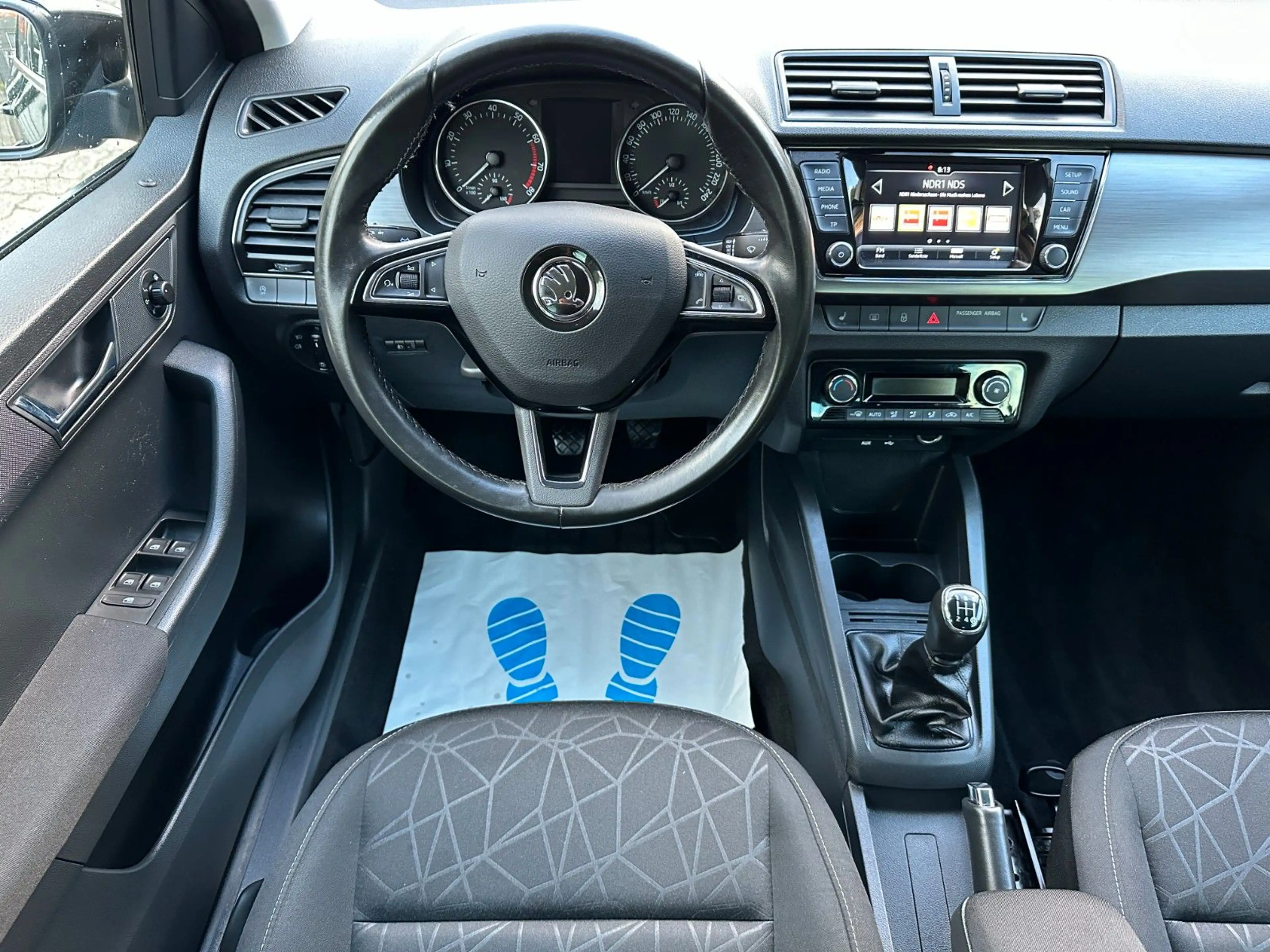 Skoda Fabia Combi Clever SHZ PDC TEMPOMAT — photo 11