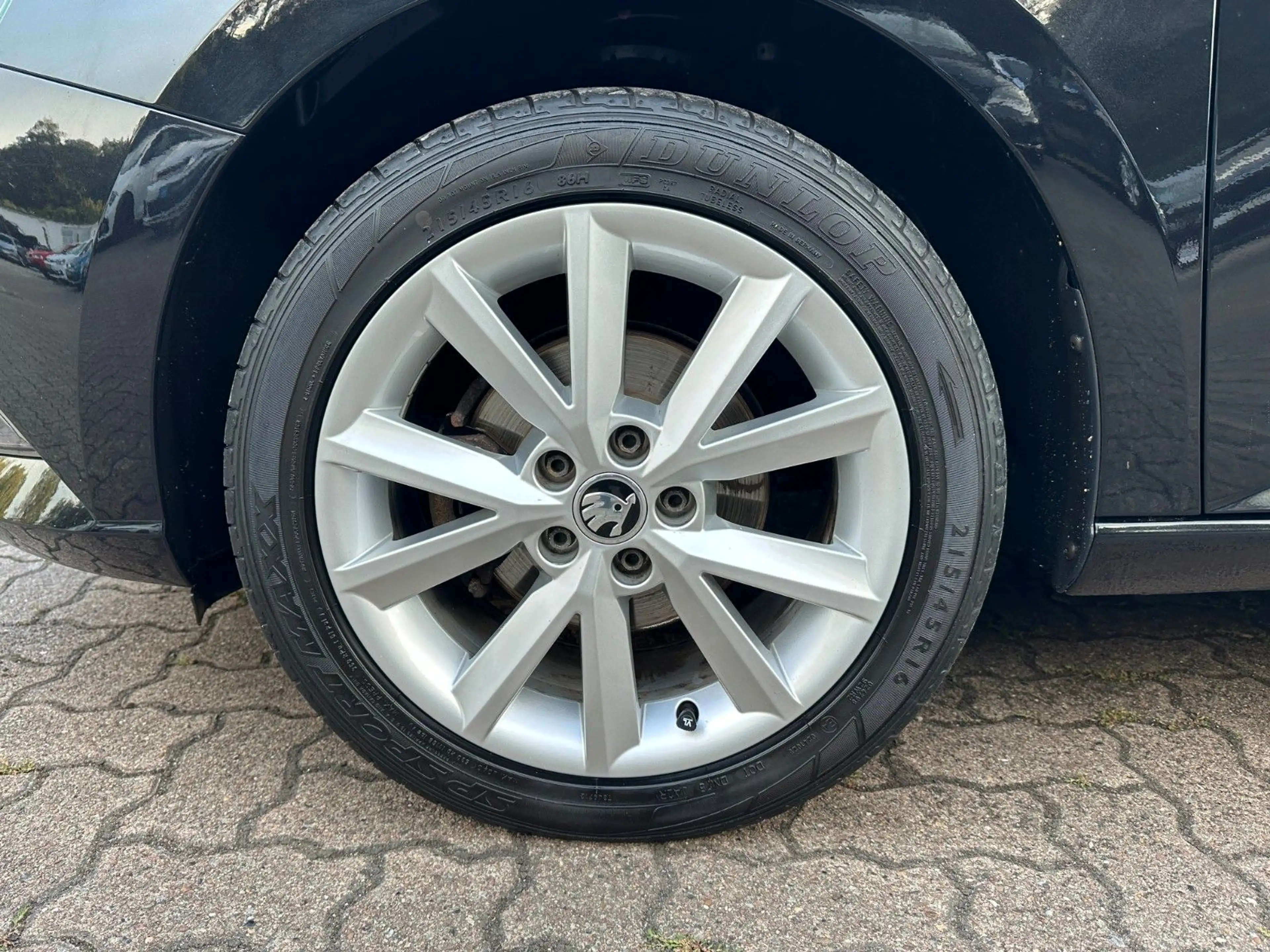 Skoda Fabia Combi Clever SHZ PDC TEMPOMAT — photo 24
