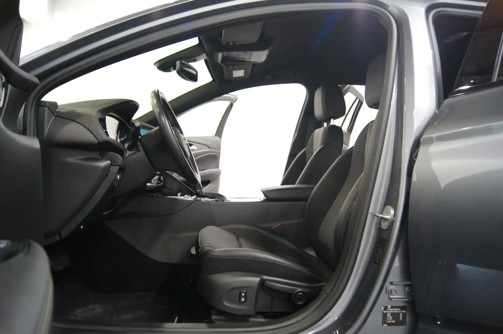 Opel Insignia B Sports Tourer Elegance *Hagelschaden* Schwarz - 2