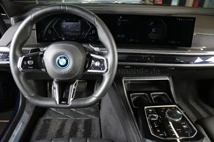 Annonce voiture d'occasion BMW i7 - CARADIZE