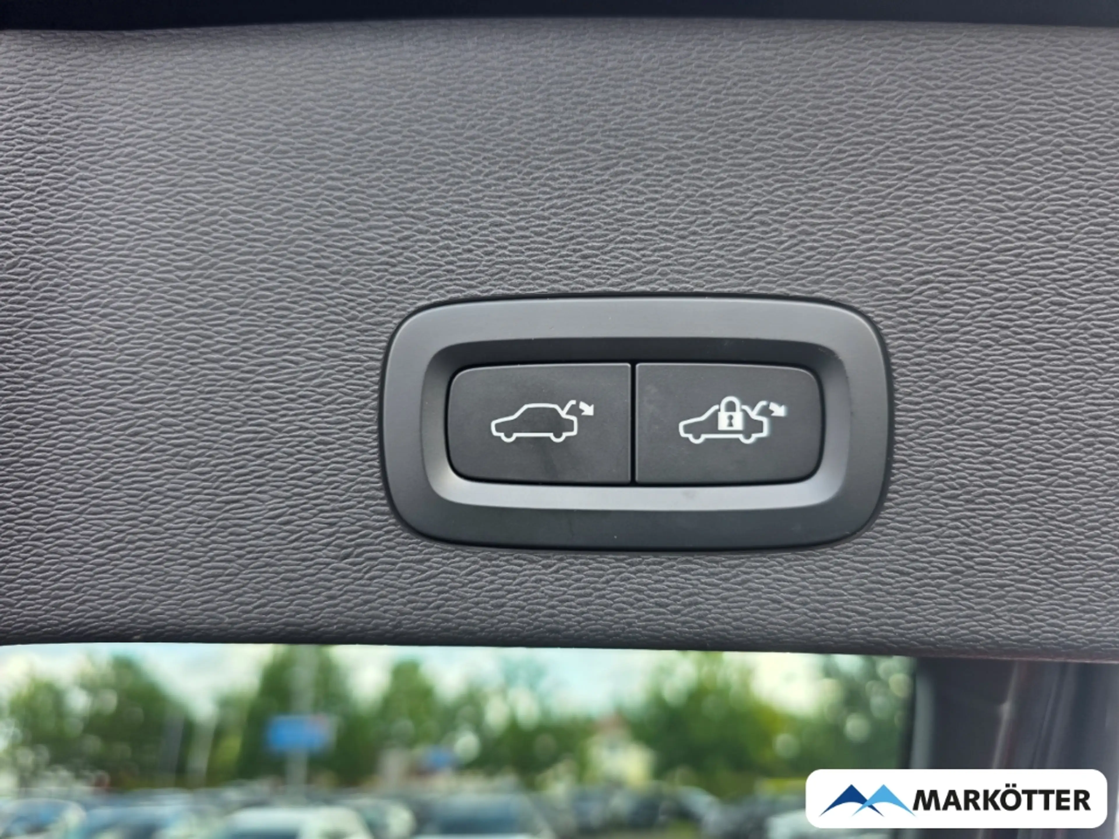 Volvo C40 AWD Twin Plus Recharge Pure Electric WP/PANO — photo 8