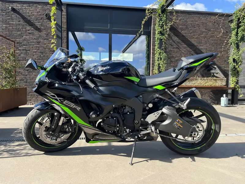 Kawasaki Ninja ZX-6R - foto 7