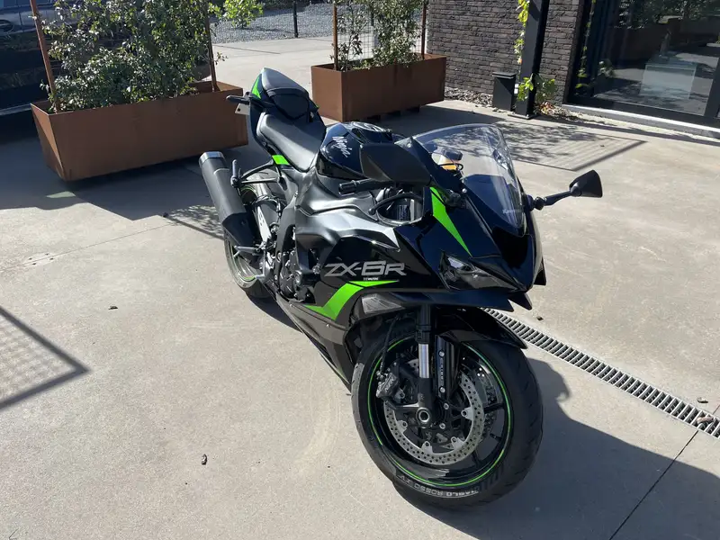 Kawasaki Ninja ZX-6R - foto 5
