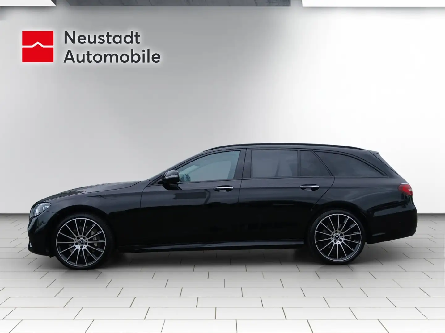Mercedes-Benz E 400 d AMG-Line 4M T-Mod. Panorama, Headup, Nappa Schwarz - 2