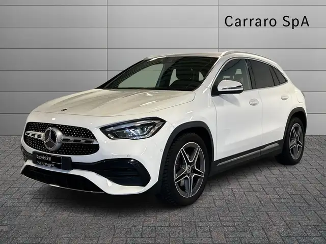 Mercedes-Benz GLA 200 - GLA 200 d Premium 4matic auto