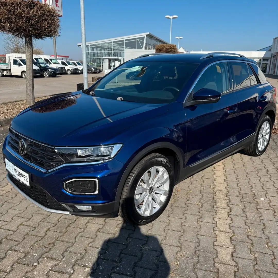 Volkswagen T-Roc Sport Blauw - 1