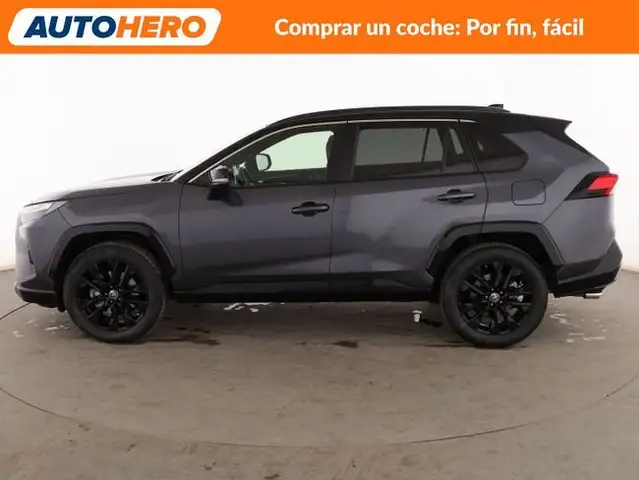 Toyota Rav4 view 3