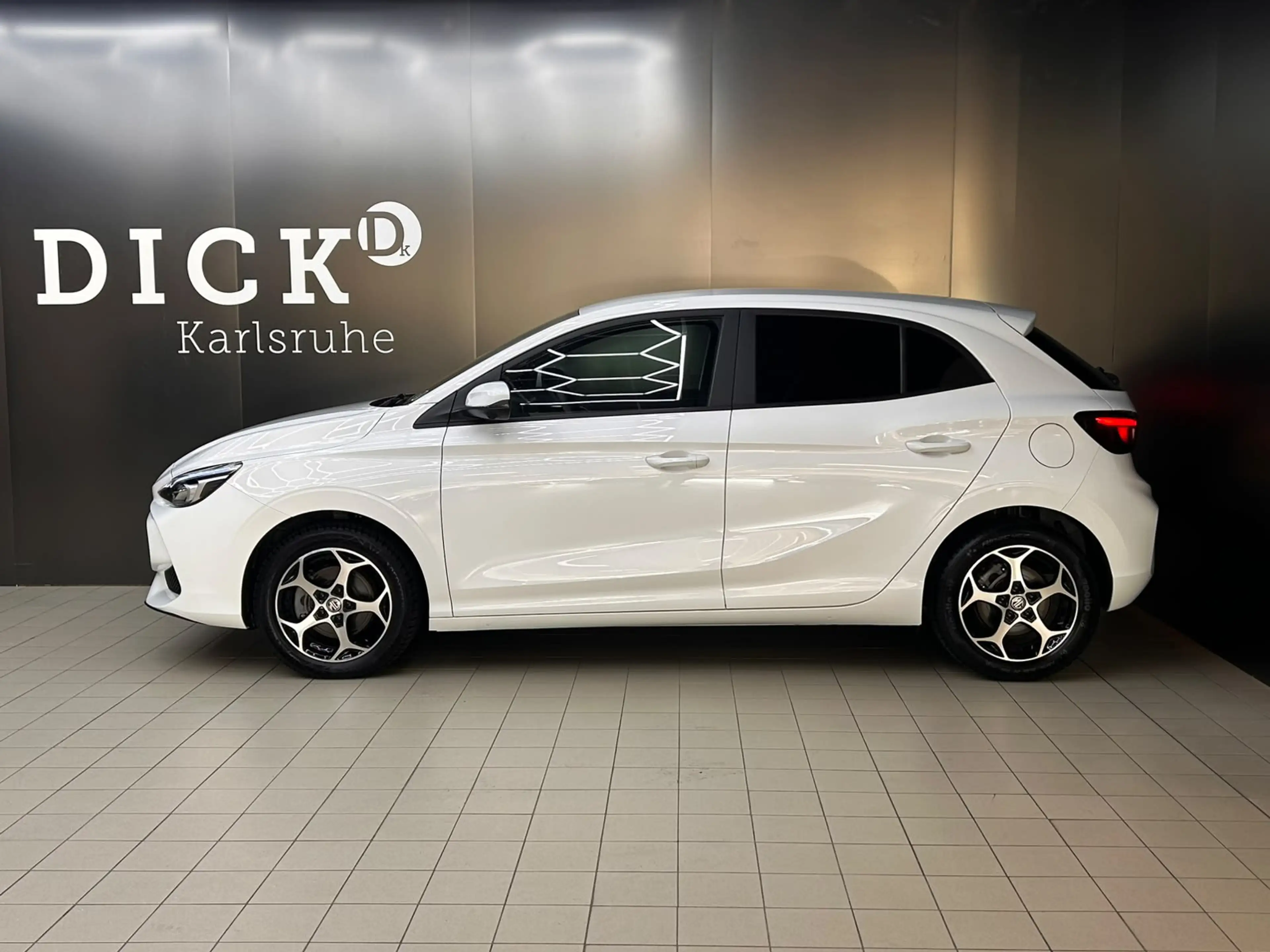 MG Others 1.5 Hybrid- Luxury LED+VIRTU+SHZ+NAVI+360+ACC+ — photo 4