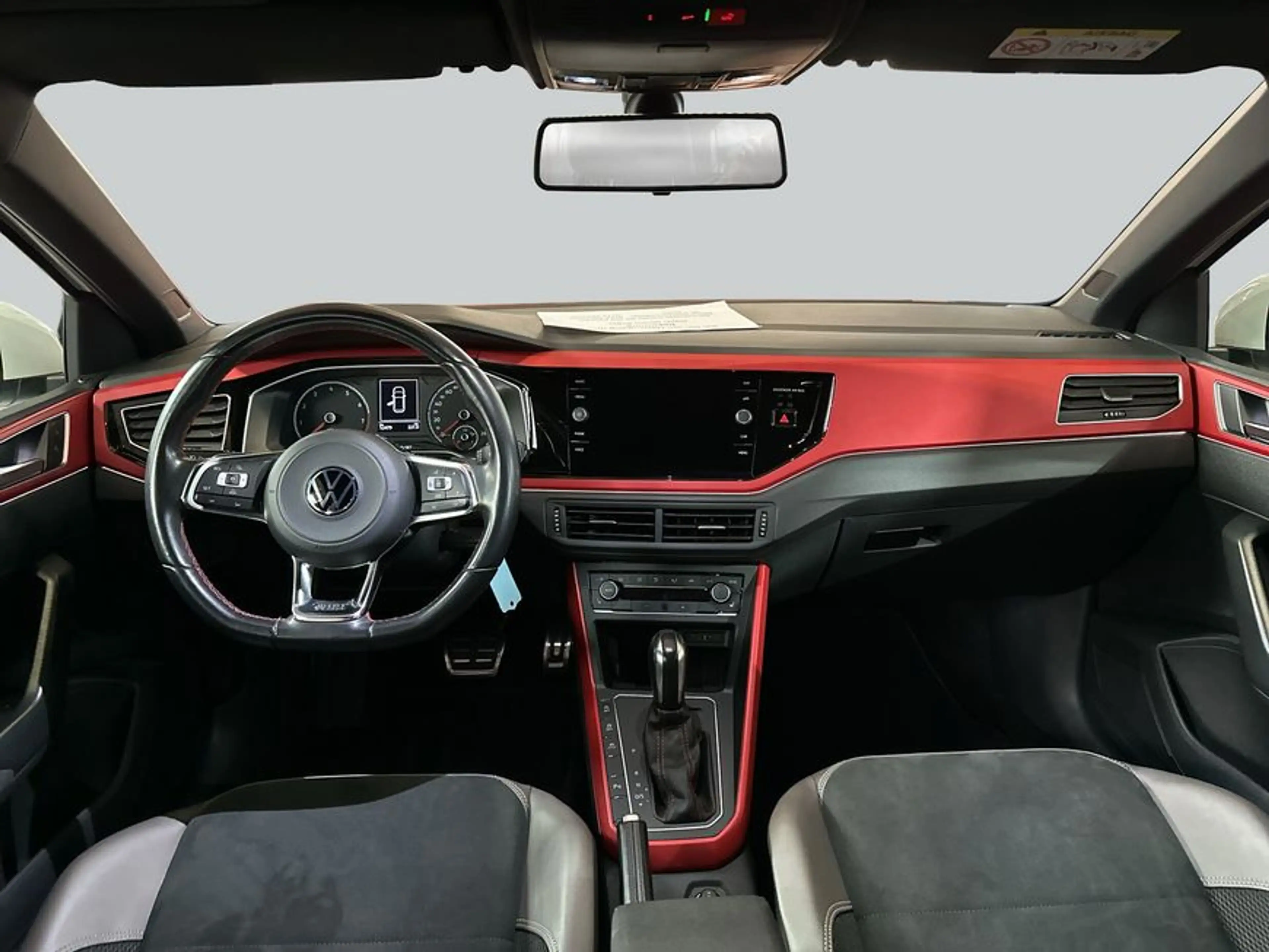 Volkswagen Polo GTI GTI 2.0 TSI DSG — photo 13