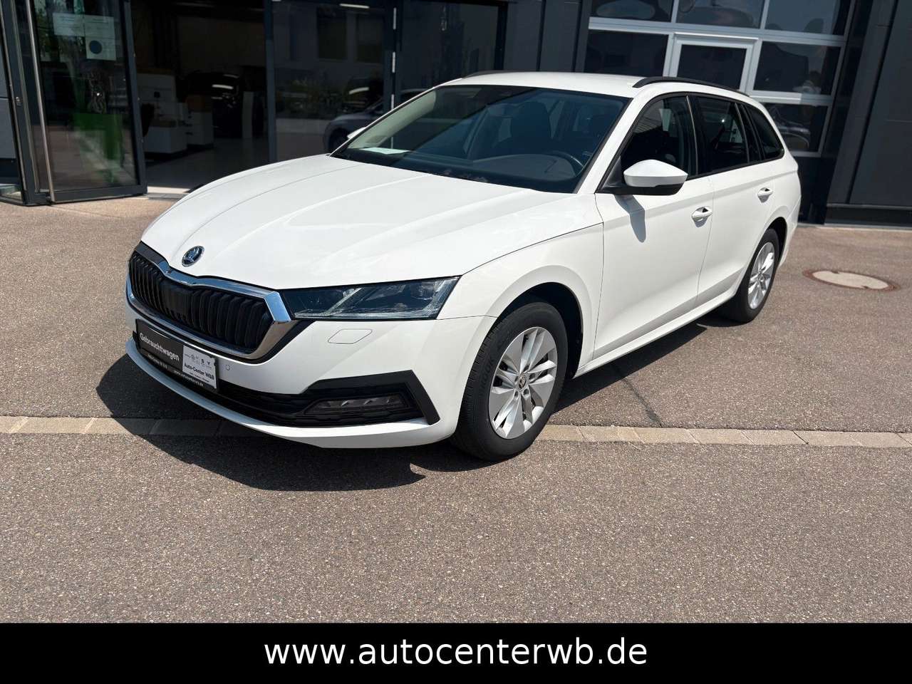Skoda Octavia — Skoda Octavia Combi Selection 1.5 TSI e-TEC