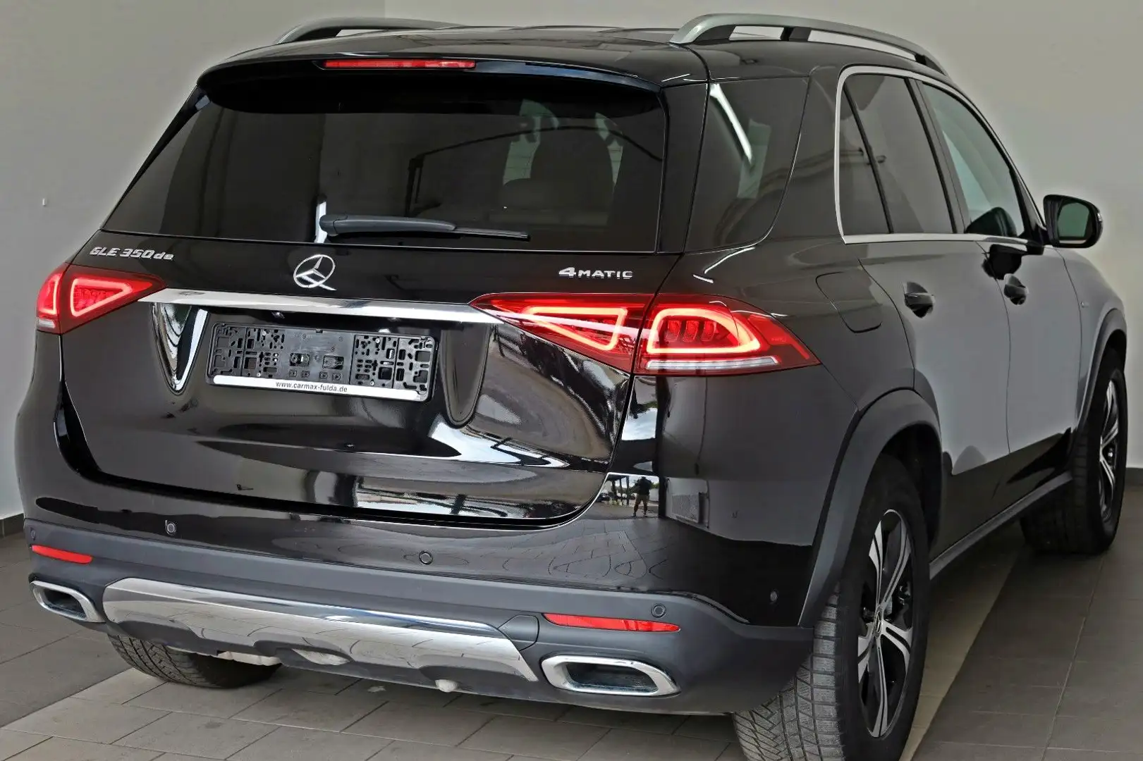 Mercedes-Benz GLE 350 de 4M Leder,Navi,LED,Kamera,SH,PDC,ParkP. Czarny - 2