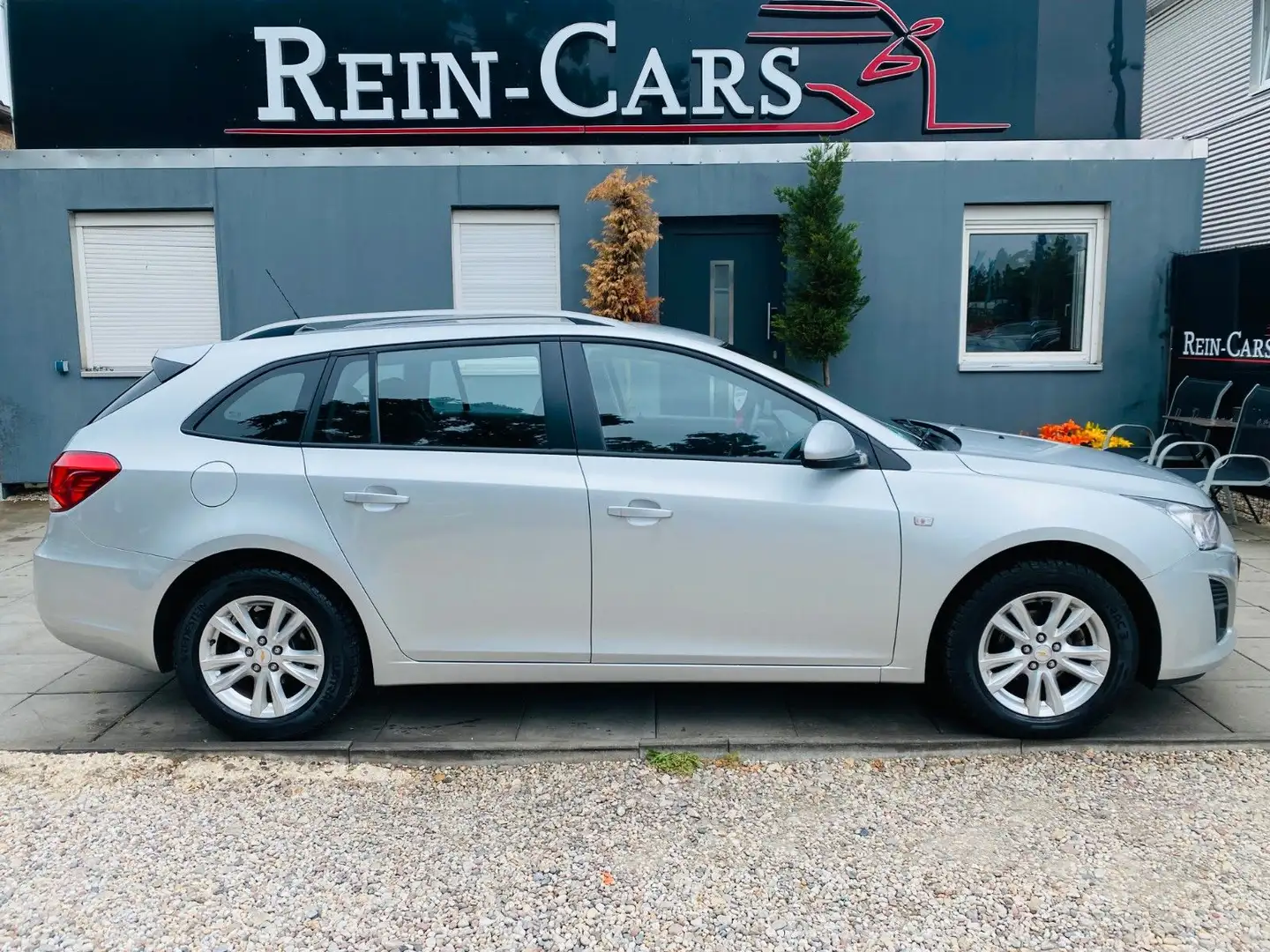 Chevrolet Cruze Station Wagon LT 1.6/27TKM/I.HD/TEMPOM/MFL Серебристый - 2