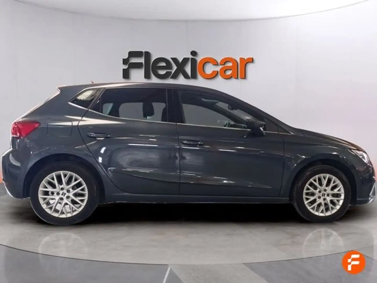 SEAT Ibiza 1.0 TSI S&S Special Edition 115 Gris - 2