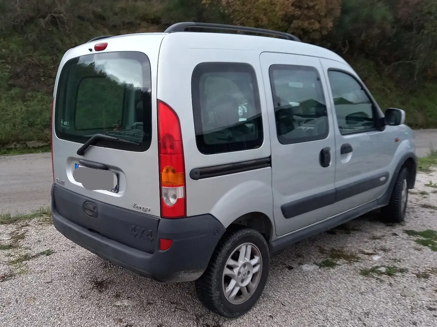 Renault Kangoo 1.9 dci Edition 4x4 Grijs - 2