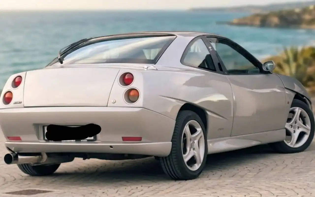 Fiat Coupe 2.0 20v turbo, foto 3