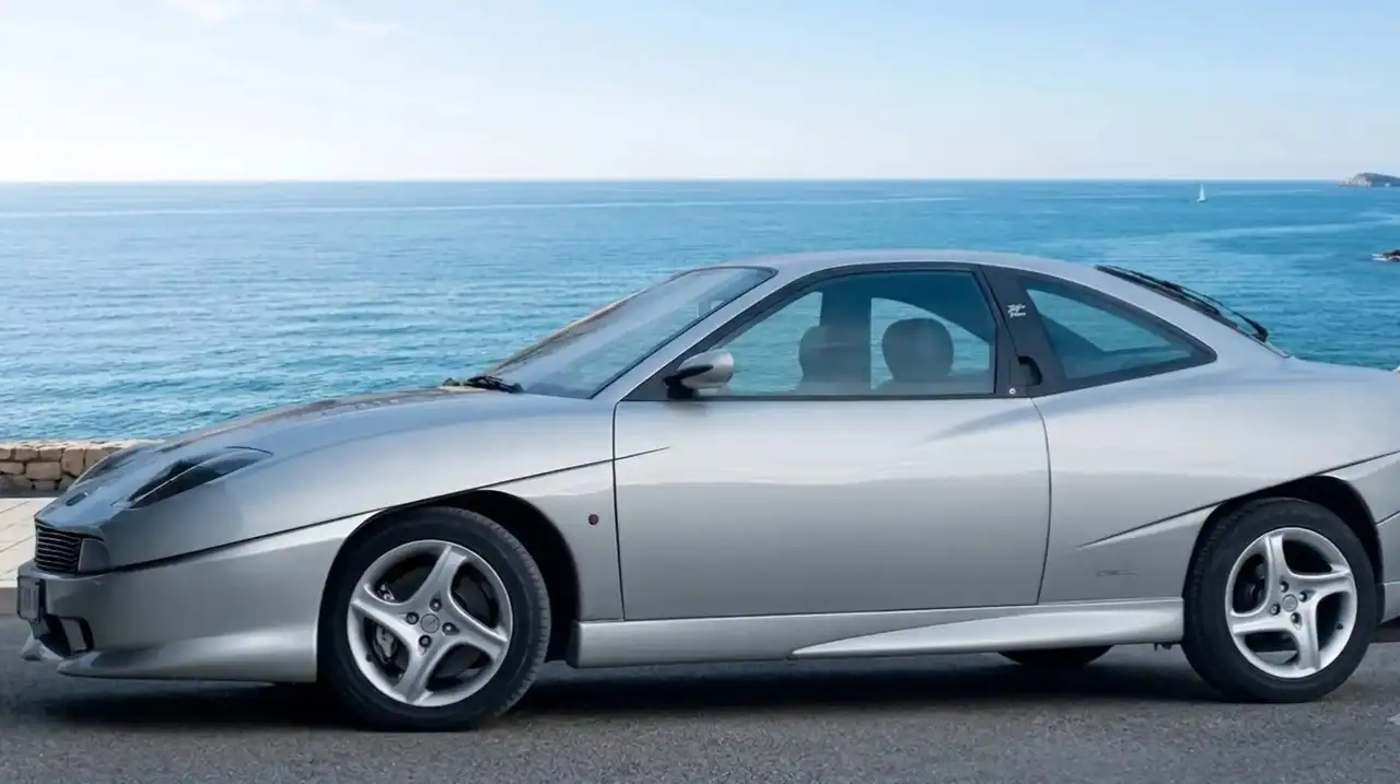 Fiat Coupe 2.0 20v turbo, foto 1