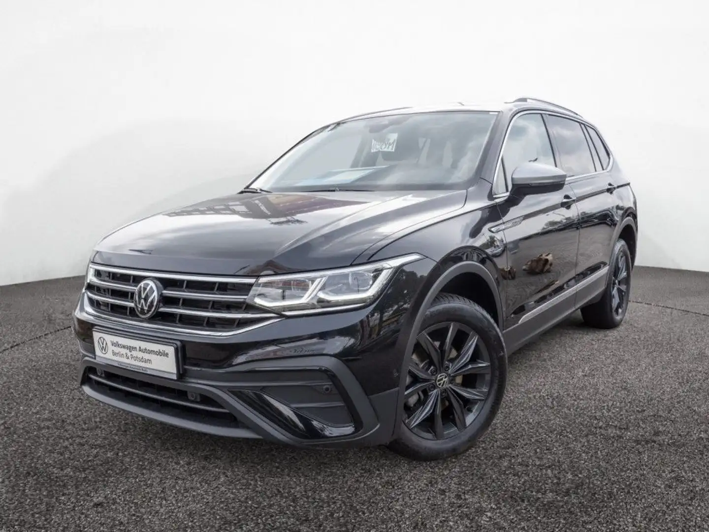 Volkswagen Tiguan Allspace 1.5 TSI DSG Move Navi Stdhz AHK Schwarz - 2