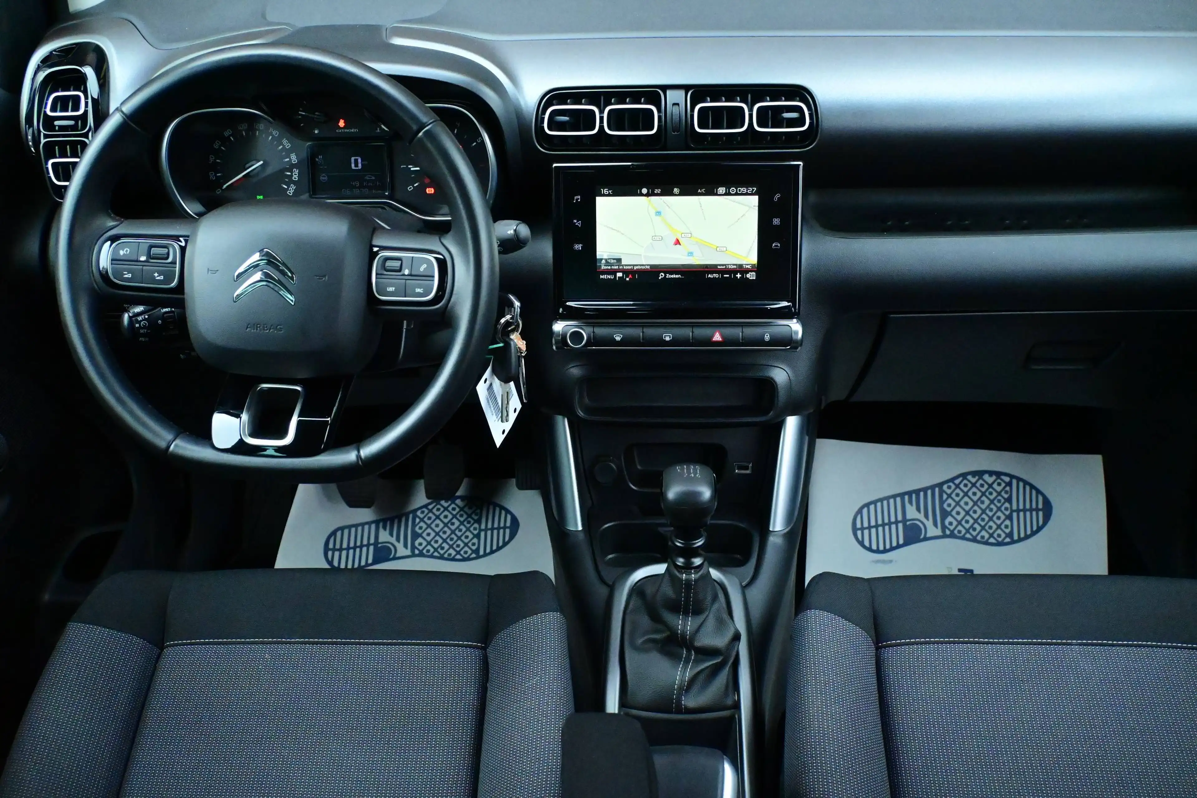 Citroen C3 Aircross 1200TURBO NAVI - CARPLAY - PDC - 62.000km - GARANTIE — photo 4