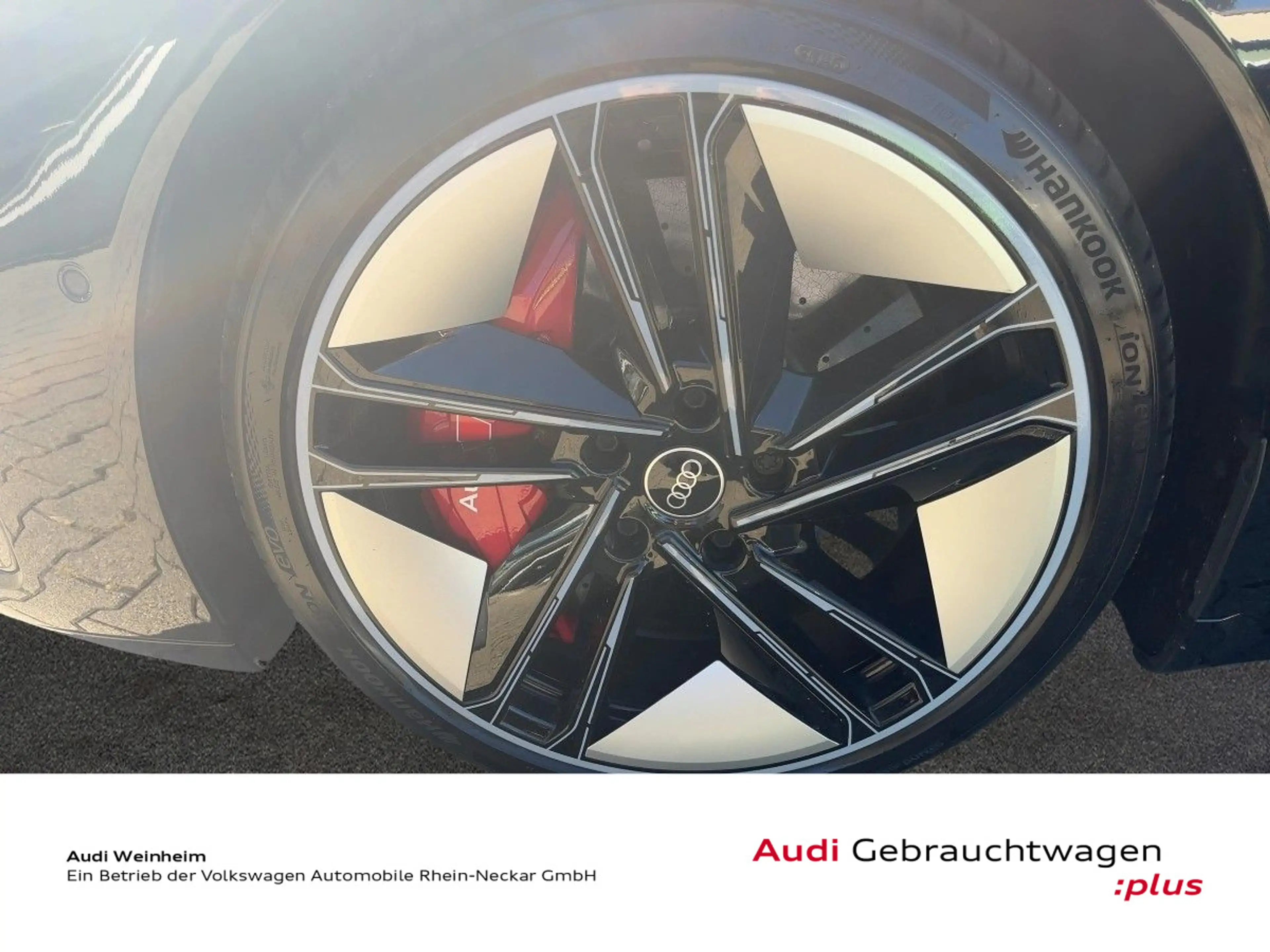 Audi RS e-tron GT quattro LED Pano uvm — photo 15