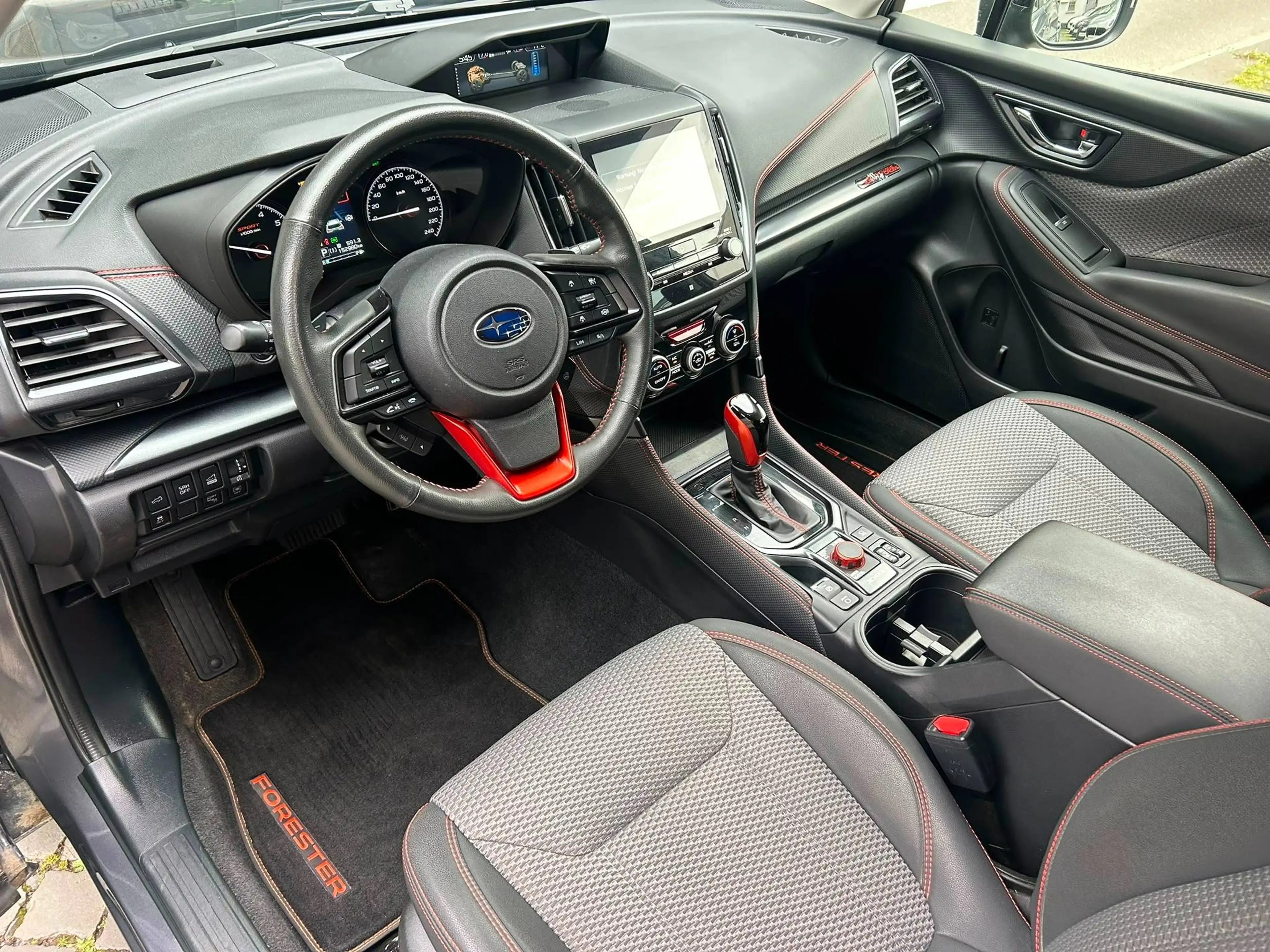 Subaru Forester 2.0 e-Boxer AWD Edition Exclusive Cross — photo 11