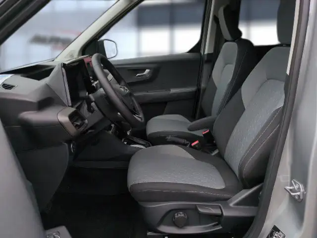 Ford Tourneo Courier view 7